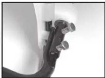 Chapin 61800 - INSTALLING THE PUMP HANDLE - 4