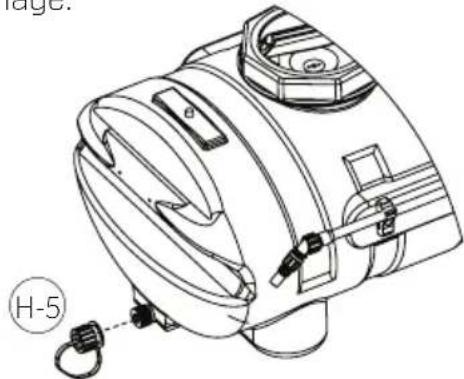 Chapin 97361 - INSTALLER LE BOUCHON DE DRAINAGE - 1