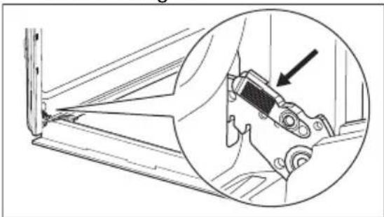 Essentiel B EFMC65N1 - PRECAUCIÓN! - 1