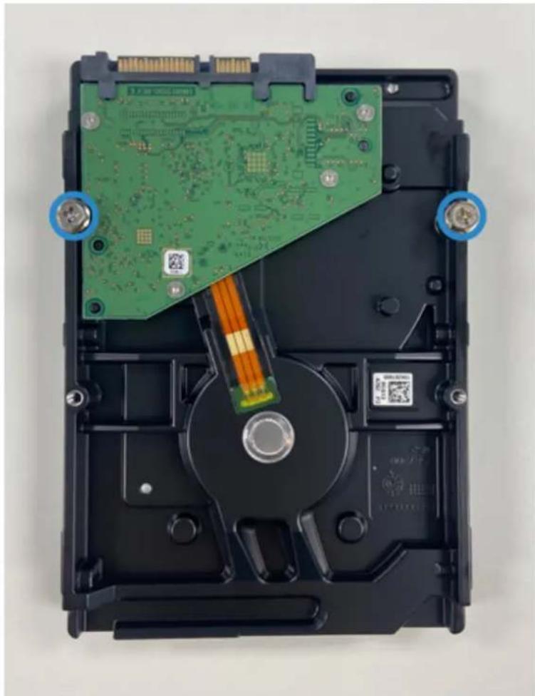 Lorex N884A63B - Pour installer un nouveau disque dur : - 1