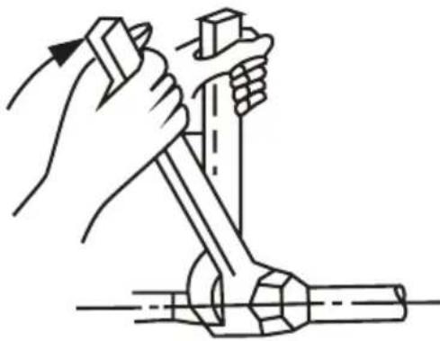 BEKO BEEPGH 125 - Instrucciones para conectar los tubos en la unidad interior - 2