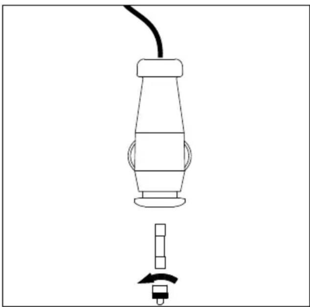 MEDION MD 13011 - Schmelzsicherung im 12 V-Universalstecker wechseln - 1