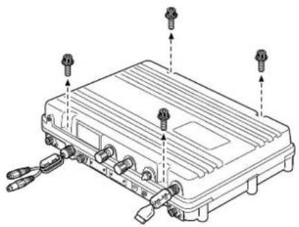 ICOM IC-M804 - ■Sostituzione dei fusibili - 1