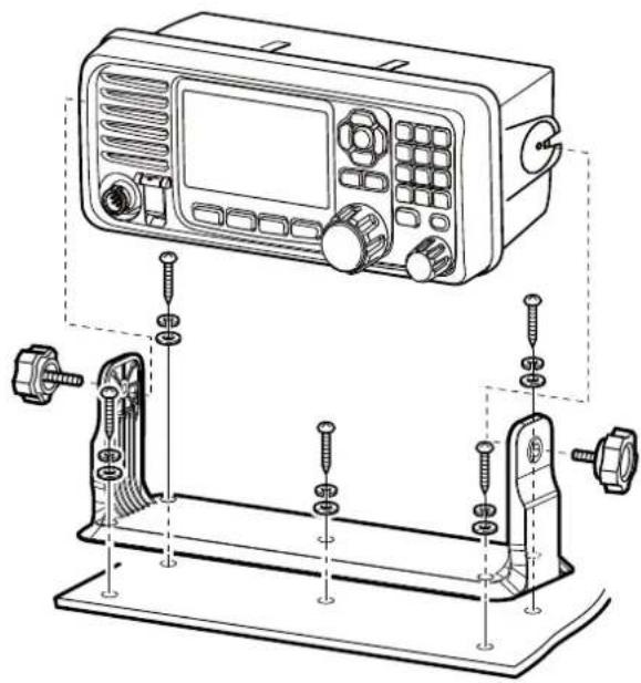ICOM IC-M804 - Montage de la télécommande - 1
