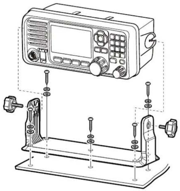 ICOM IC-M804 - Montaje del mando a distancia - 1