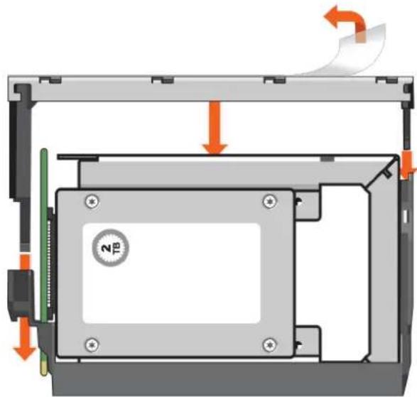 DELL PowerVault ME424 - Installation d'un lecteur de disque de remplacement 2,5 pouces dans un DDIC (Disk Drive in Carrier) - 4