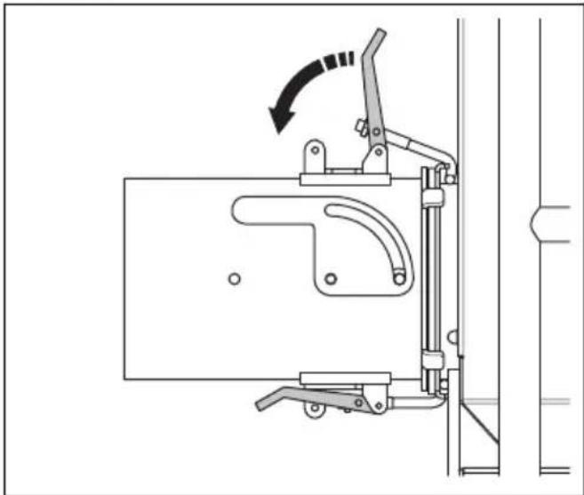 HUSQVARNA TF 334 - To attach the dust collector hose - 1