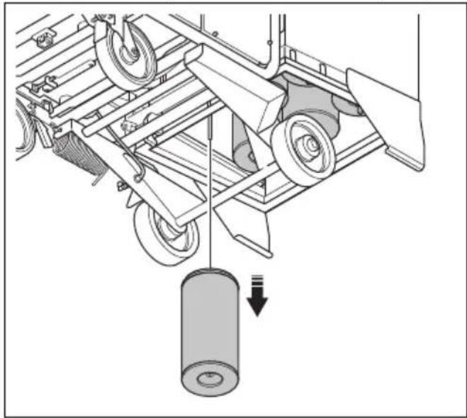 HUSQVARNA TF 334 - Remplacement des filtres à air - 4