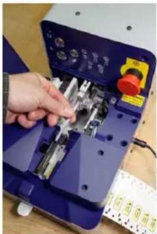 BRADY BSP45 - Instellen sleeve applicator - 4
