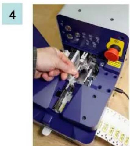 BRADY BSP45 - Etikettenhüllen-Applikator registrieren - 5