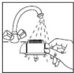 ROWENTA Fresh Extreme EP8444 - - Cleaning the epilator head - 9