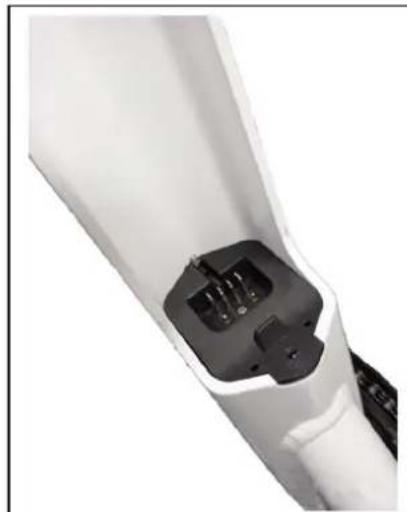SHARP BK-ED06E - Installazione e utilizzo della batteria - 1