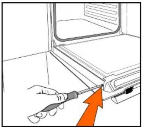 BRANDT BOP2112X - - Removing the oven door glass panels - 2