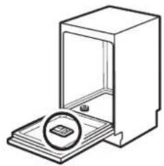 IKEA LAGAN 705.767.44 - Plnění dávkovače leštidla - 1
