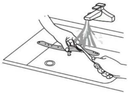 IKEA LAGAN 705.767.44 - Limpieza de los brazos rociadores - 3