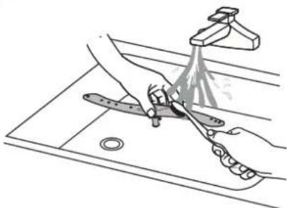 IKEA LAGAN 705.767.44 - Čišćenje ručica za prskanje - 1