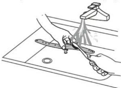 IKEA LAGAN 705.767.44 - Rengjøring av sprayarmene - 3