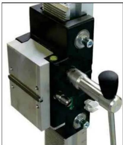 Eibenstock DBE 250 R - Montaje de la placa de la máquina - 1