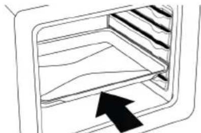 BEKO FBM63130ACT - Sur les modèles sans étagères en fil métallique : : - 1
