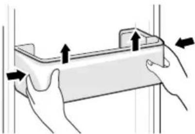 TEKA RBF 78785 FI - nettoyage du plateau de porte - 1