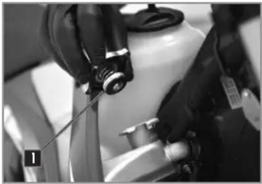 Sherco ENDURO 450-500 SEF (2026) - SERVICING THE COOLING SYSTEM - 1