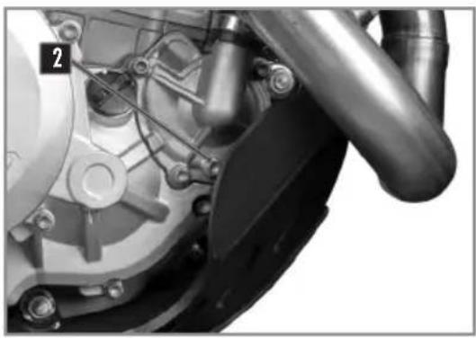 Sherco ENDURO 450-500 SEF (2026) - LLENADO DEL LÍQUIDO DE REFRIGERACIÓN - 1