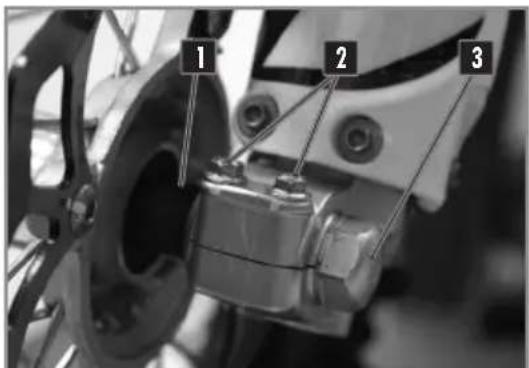 Sherco ENDURO 450-500 SEF (2026) - REINSTALLING THE FRONT WHEEL - 1