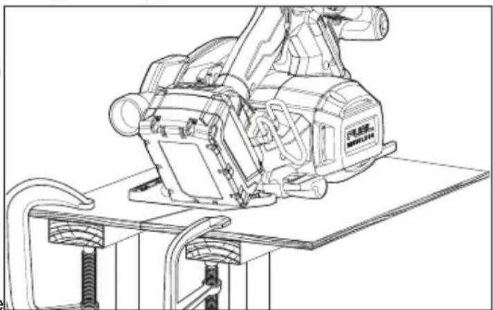 MILWAUKEE M18 Fuel 2833-20 - Cutting Large Panels - 1