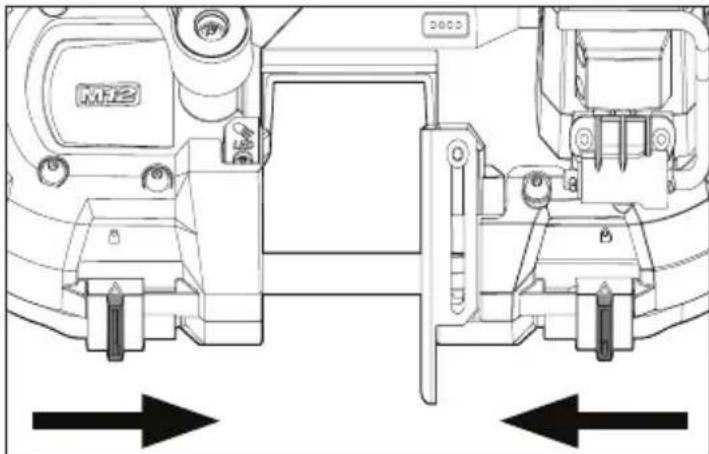 MILWAUKEE M12 Fuel 2529-20 - Changement de lames - 1