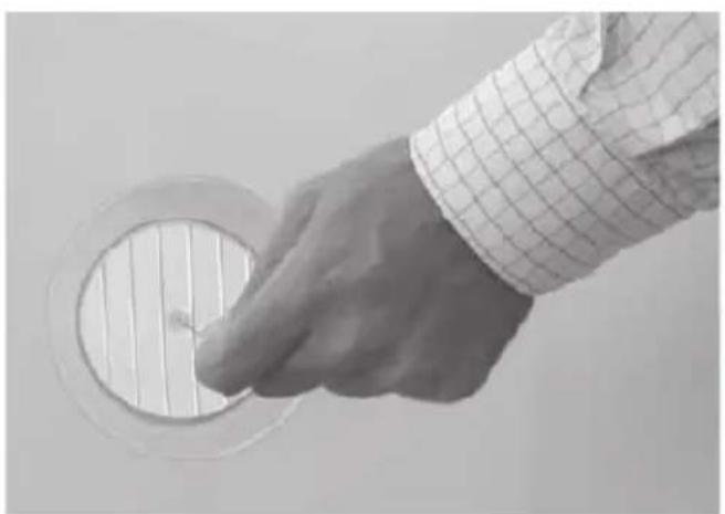 Sonnenkönig KLIMA KING+ - Mount the air conditioner on the bracket - 1