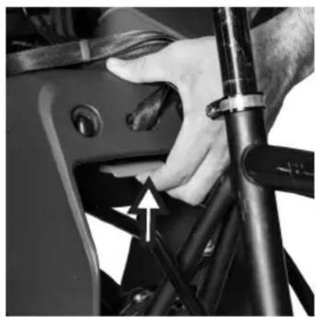 Burley Dash FM - Adjusting the Recline of the Seat (Dash X FM only) - 2