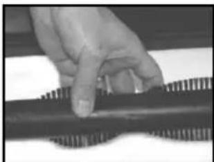 ADVANCE Spectrum 18D - REEMPLACEMENT OU NETTOYAGE DE LA BROSSE - 3