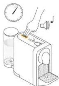 KRUPS Nespresso Prodigio - Vul het waterreservoir met drinkwater. - 1