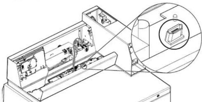 WHIRLPOOL CGM2779JWH - To Install or Remove USB Stick - 2