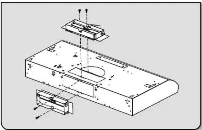 WHIRLPOOL UXT5230DSS - Fixation du clapet anti-reflux ou du raccord de transition d'évacuation - 1