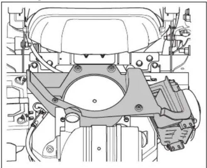 HUSQVARNA Rider P 524XR EFI - Koelluchtinlaat van motor reinigen - 4
