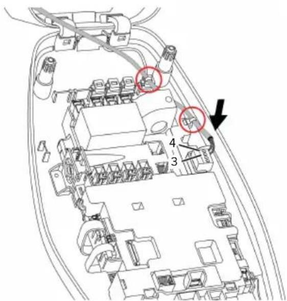 Mennekes AMTRON 4You 560 11 - Sachschaden durch unsachgemäße Installation - 1