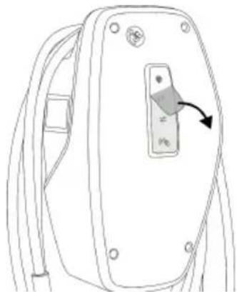 Mennekes AMTRON 4You 560 11 - Usunięcie folii ochronnej - 1