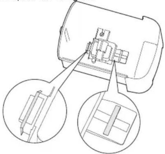MIDEA MCF23XRB - Instructions pour le remplissage du réservoir d'eau, le démontage et le lavage - 7