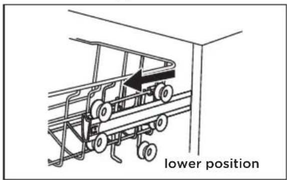 MIDEA MDWEF1433DW-WE - Adjusting the upper basket - 1