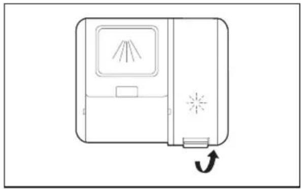 MIDEA SV 5.14K10C - Filling The Rinse Aid Reservoir - 2