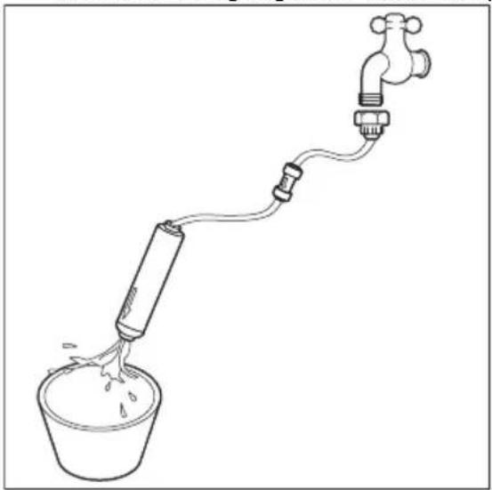 ELECTROLUX EAL575NWCN - Entfernen des Wasserfilters - 4