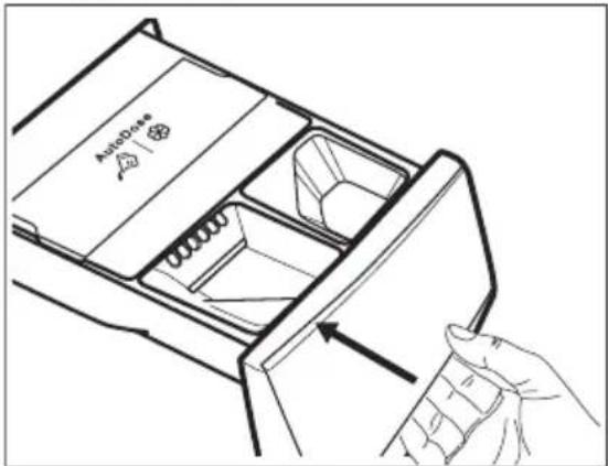 ELECTROLUX SensiCare 600 EFI6394ADG - Vullen van het wasmiddel en additieven in AutoDose-systeem - 6