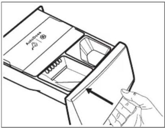ELECTROLUX SensiCare 600 EFI6394ADG - Wasmiddel en aanvullende middelen handmatig vullen - 9