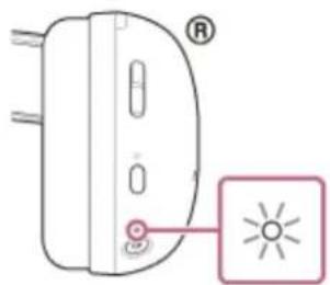 SONY INZONE H9 II - Appuyez sur le bouton d'alimentation (A) et sur le bouton Bluetooth (B) et maintenez-les enfoncés pendant 10 secondes ou plus. - 2