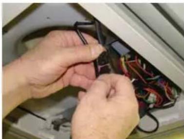 HAIER Caliber US12CB2BEA - Step 2 - Installation of the Cassette Unit (Cont.) - 3