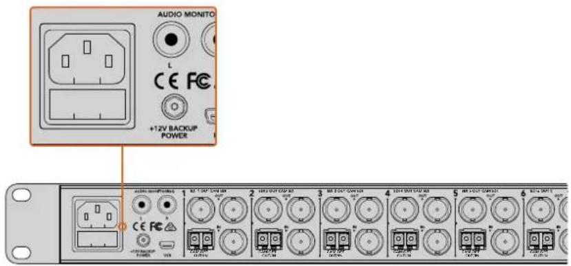 Blackmagic Design ATEM Microphone Converter - Collegare l'alimentazione - 1