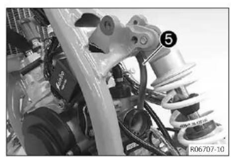 GasGas MC 50 (2026) - Procédure de démontage - 3