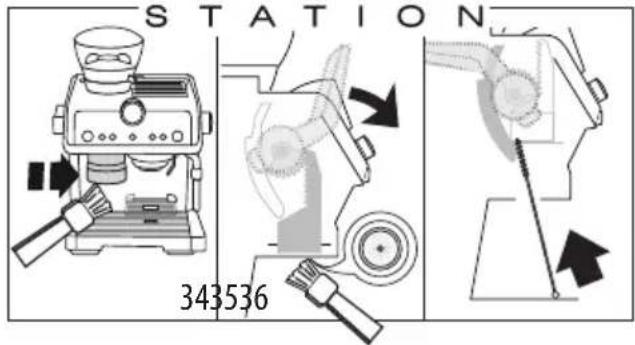 DELONGHI La Specialista Opera EC9555M - Nettoyage de la « Smart tamping station » - 1