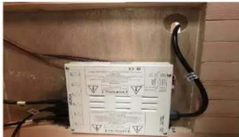 WESTINGHOUSE WES43-1700 - Installing the roof panel - 2